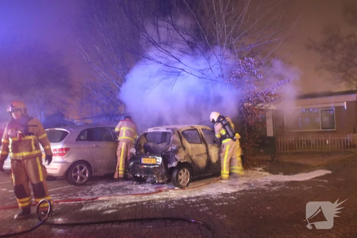 Auto brand volledig uit