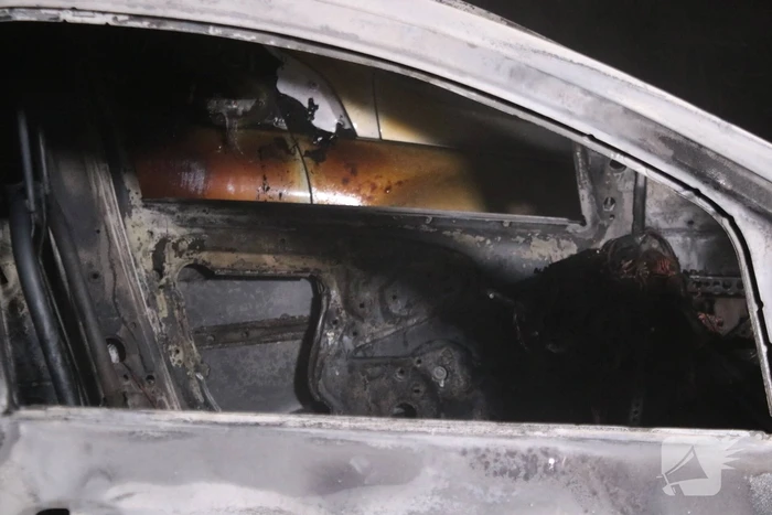 Auto brand volledig uit