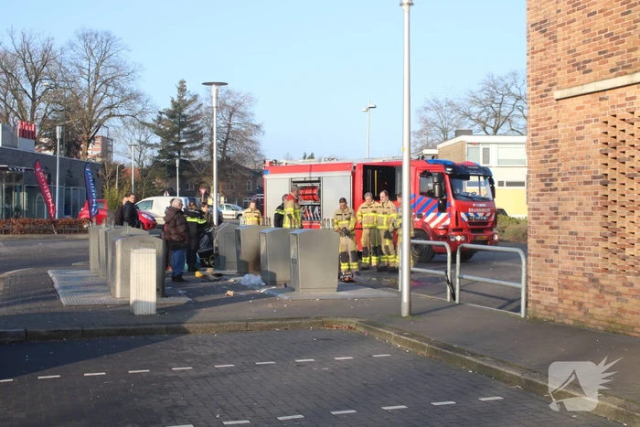 Brandje naast afvalcontainers