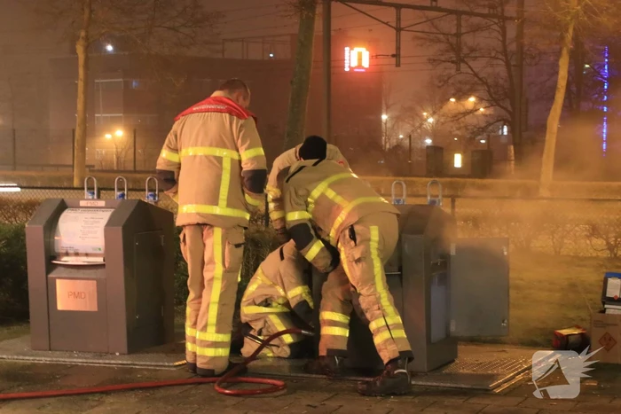 Brand ontstaan in ondergrondse container