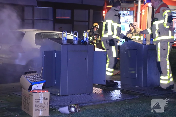 Brand ontstaan in ondergrondse container