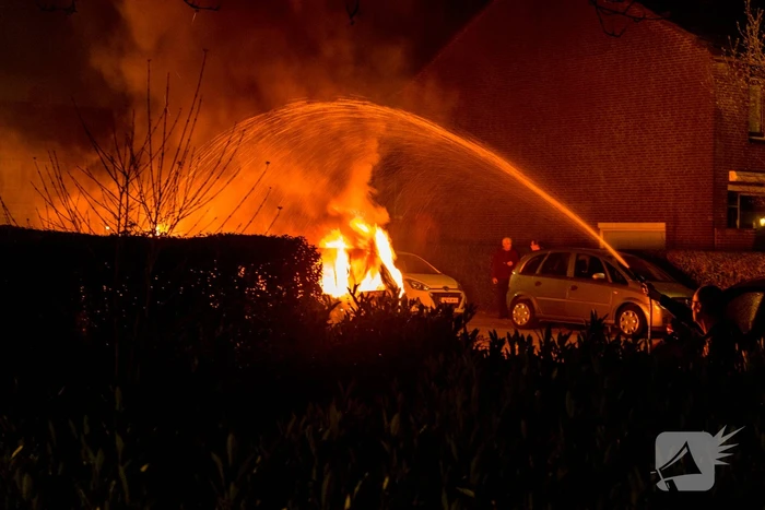 brand bongweg hoogvliet rotterdam