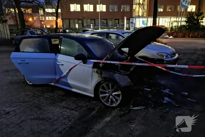 Gestolen auto uitgebrand teruggevonden