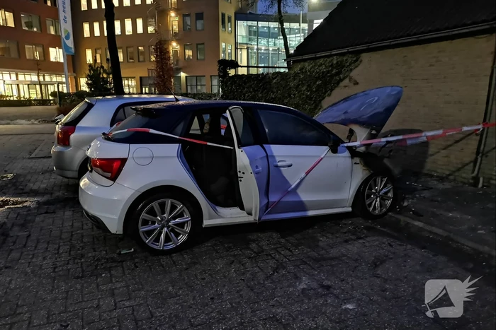 Gestolen auto uitgebrand teruggevonden