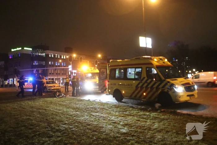 Fietsers aangereden door politieauto