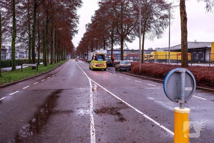 Overstekende voetganger aangereden door auto