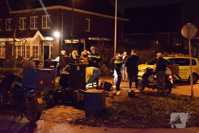 Botsing tussen twee bezorgscooters