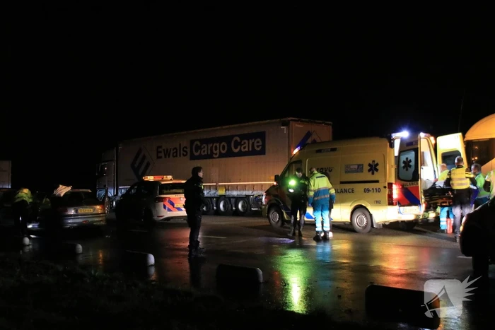 Massale inzet hulpdiensten bij tankstation om medisch noodgeval