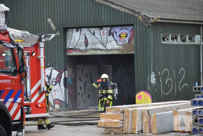Opnieuw brand in leegstaande loods