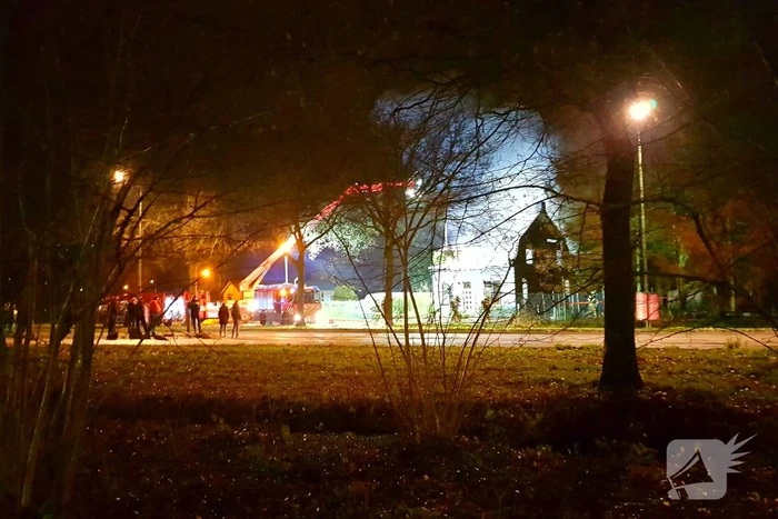 Leegstaande woning verwoest door brand