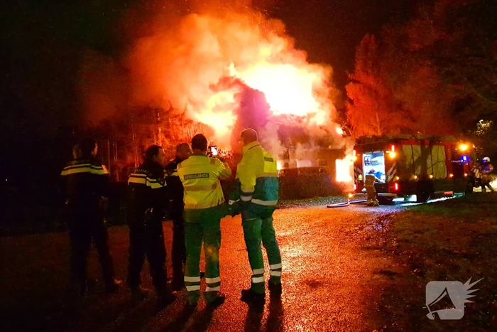 Leegstaande woning verwoest door brand