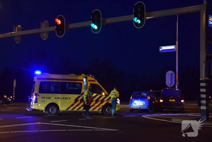 Flinke schade  bij botsing op kruising