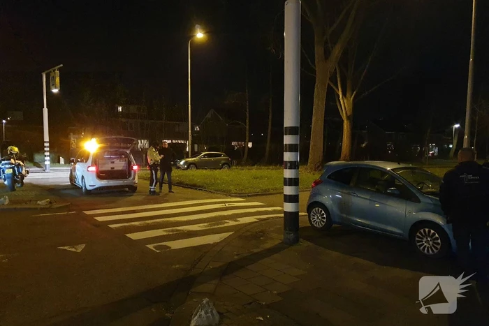 Jonge dame aangereden door personenauto