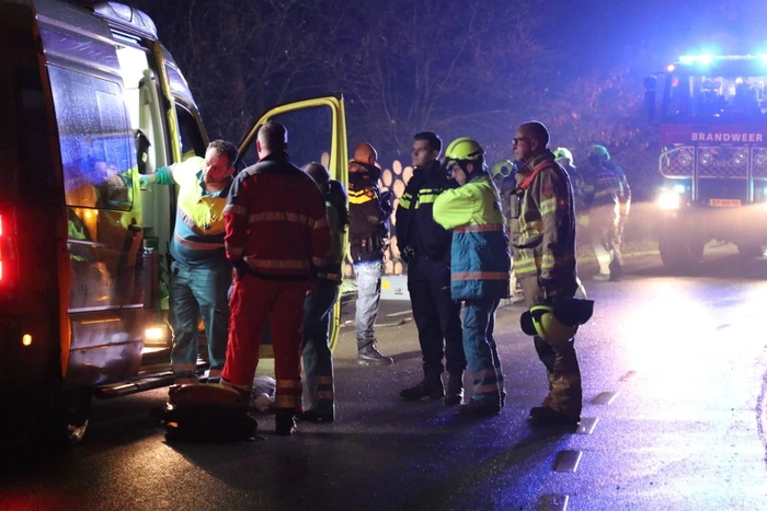 Auto over de kop geslagen