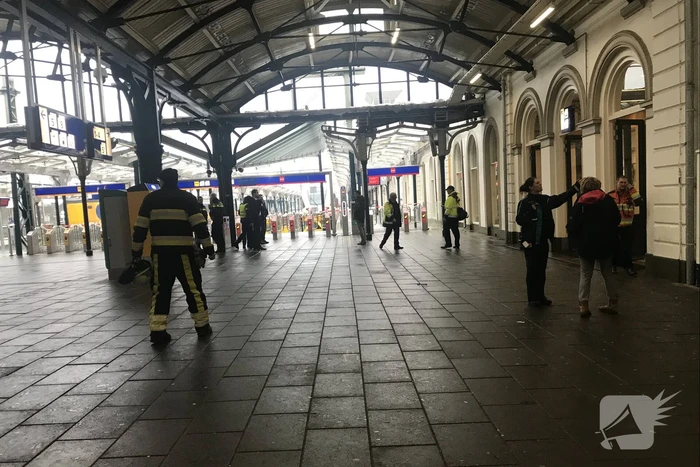 Verdacht pakketje aangetroffen in trein op station