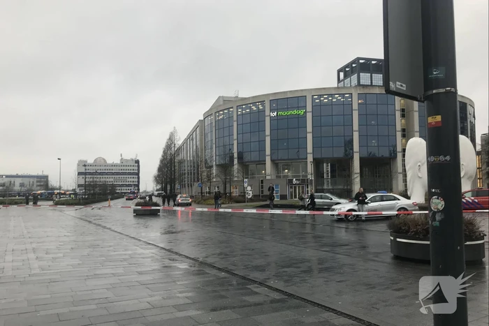 Verdacht pakketje aangetroffen in trein op station