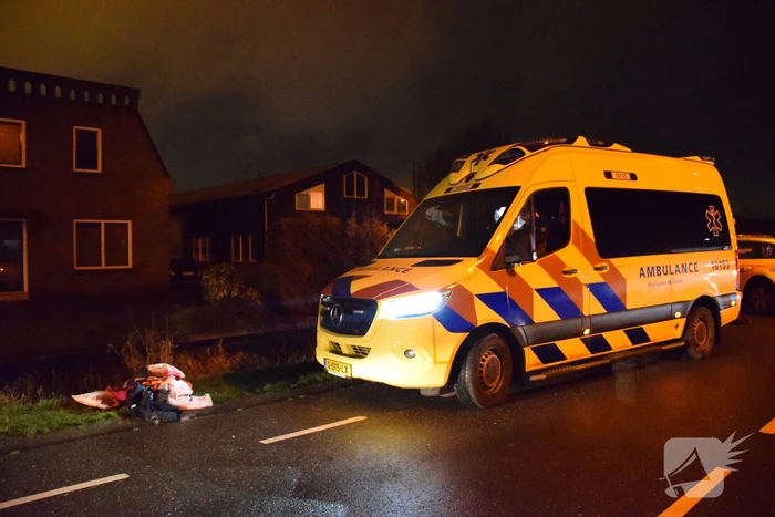 Voetganger zwaargewond na aanrijding met auto