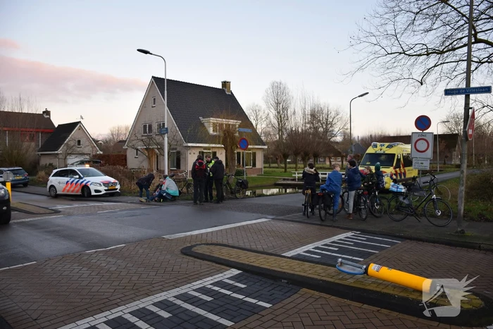 Twee fietsers gewond na botsing