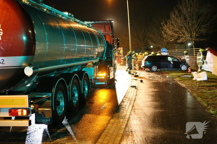 Man overleden na frontale aanrijding met vrachtwagen