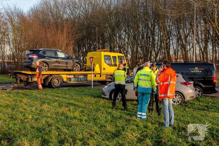 Auto's zwaar beschadigd na ongeval