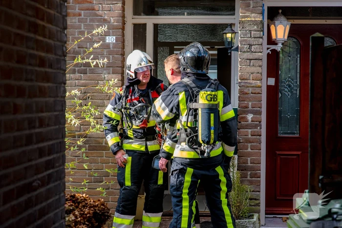Alerte buren voorkomen flinke woningbrand