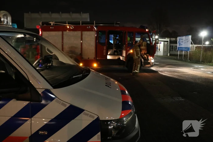 Brandweer onderzoekt brandmelding in ontmoetingscentrum de Tuyter