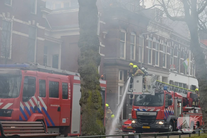 Veel rook bij brand in appartementencomplex