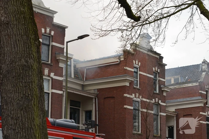Veel rook bij brand in appartementencomplex