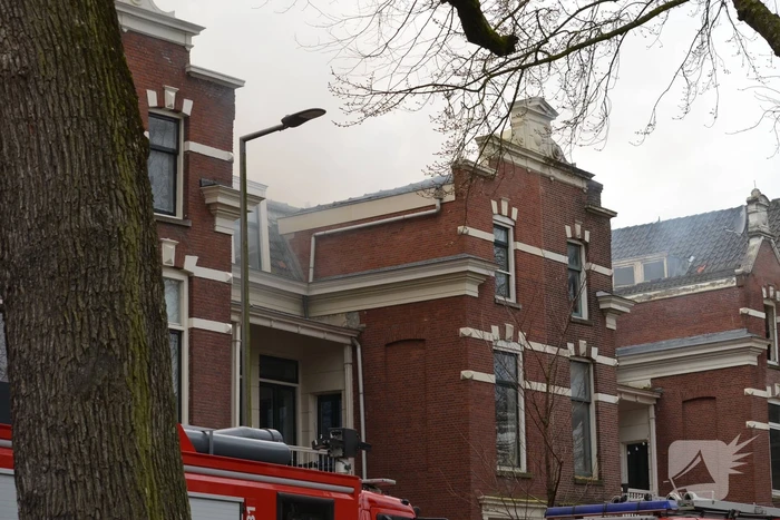 Veel rook bij brand in appartementencomplex