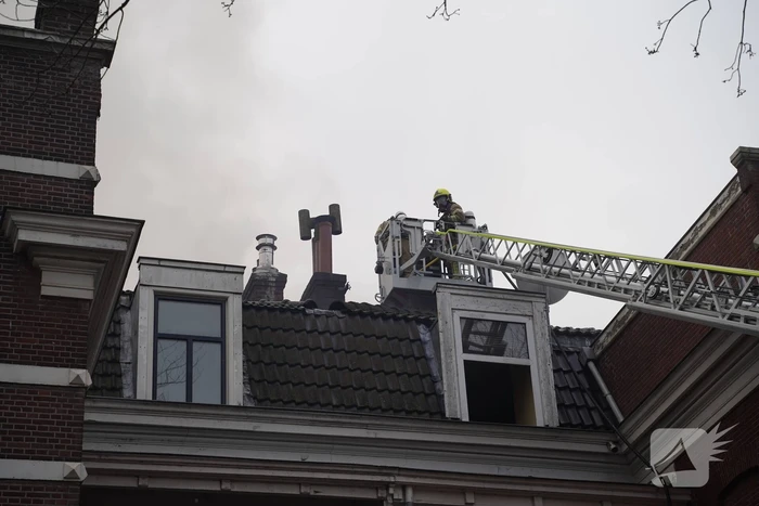 Veel rook bij brand in appartementencomplex