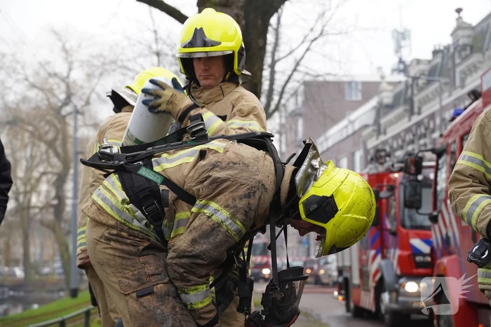 Veel rook bij brand in appartementencomplex