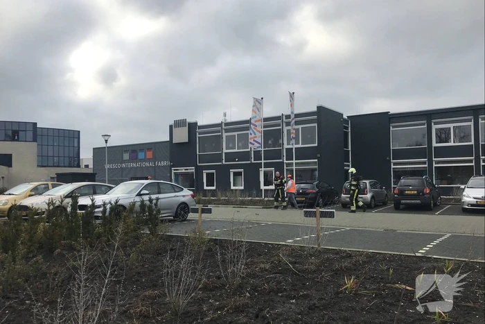 Bedrijfspand van Vriesco ontruimt na mogelijk brand