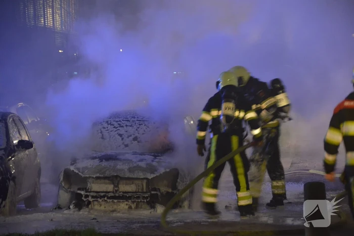 Auto verwoest door brand