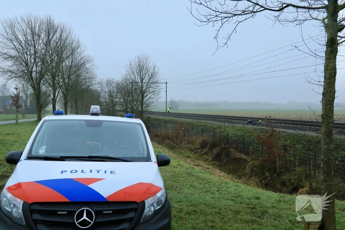 Geen treinverkeer na aanrijding met trein