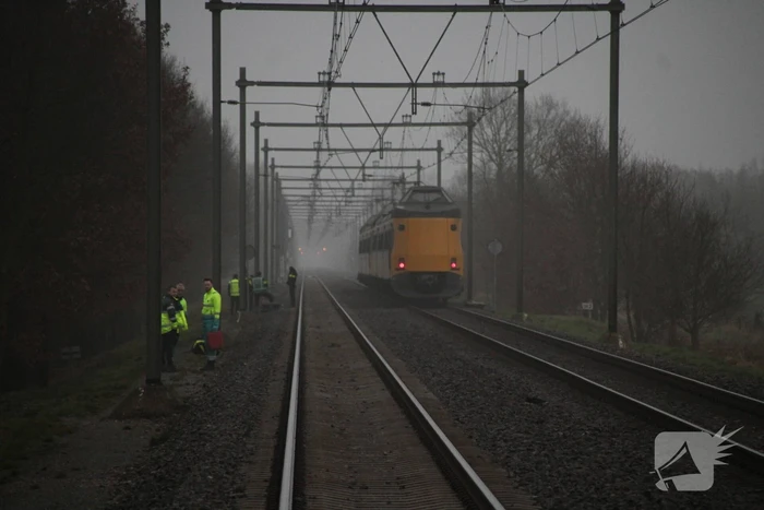 Geen treinverkeer na aanrijding met trein