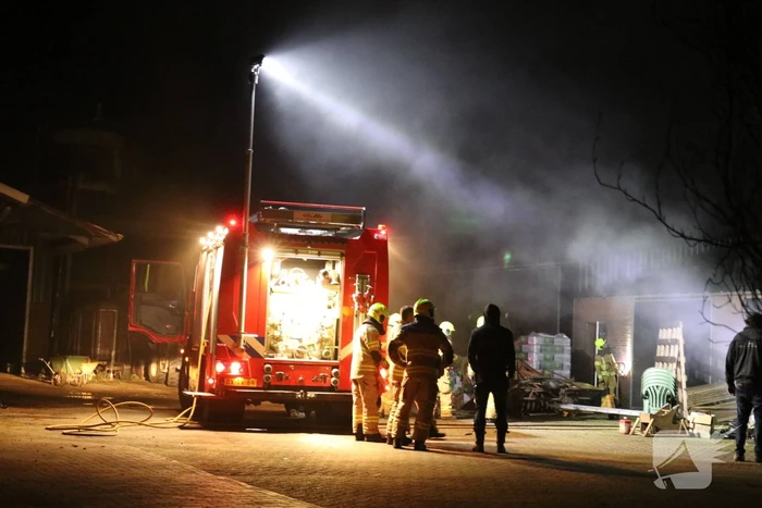 Kalfje overleden bij brand in schuur