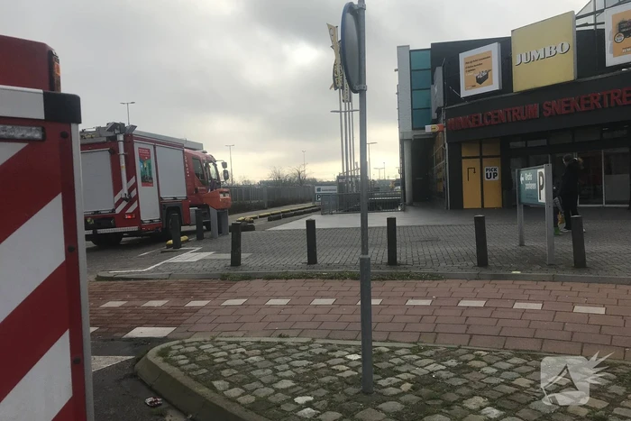 Veel rook bij kortsluiting in een roltrap