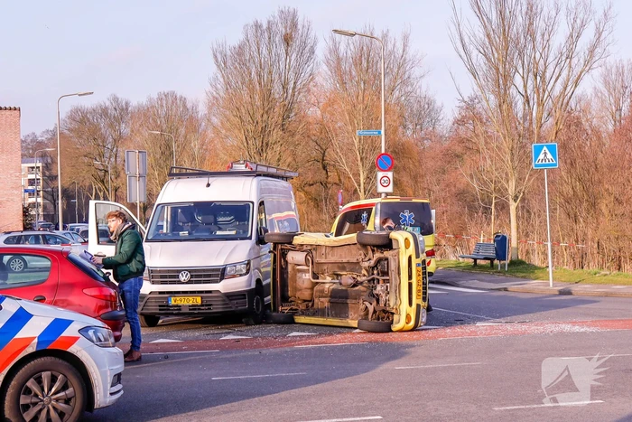 Flinke crash op kruising
