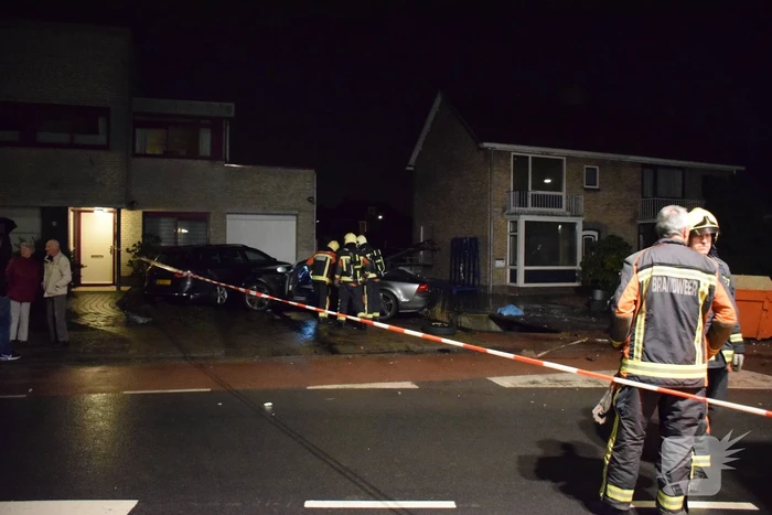 Bestuurder dure auto vlucht na eenzijdig ongeval