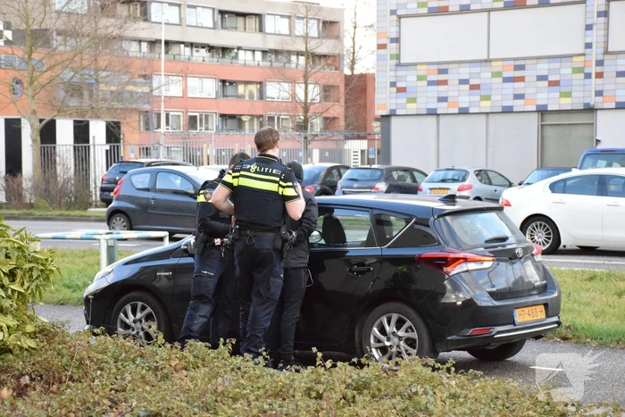 Politie onderzoekt mogelijk schietincident bij NS station Goverwelle