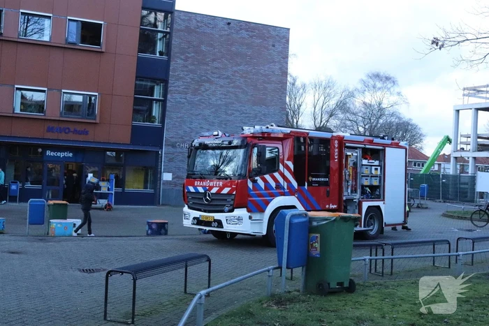 Christelijk lyceum ontruimd na brand op toilet