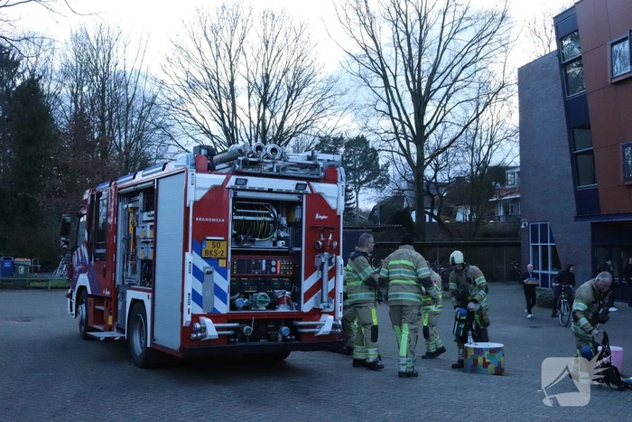Christelijk lyceum ontruimd na brand op toilet