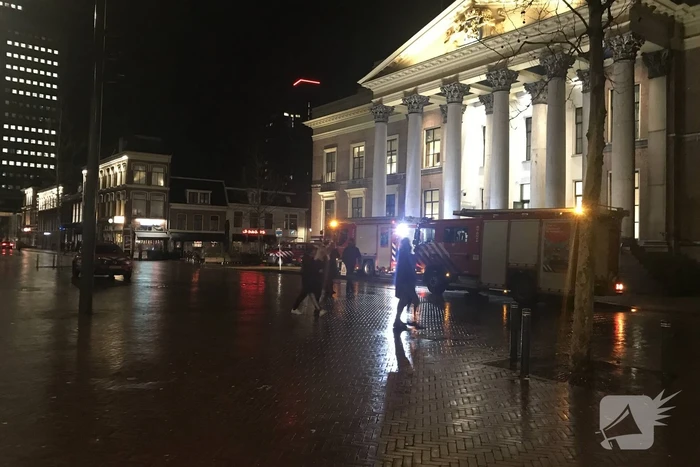 Brandweer oefent in rechtbank