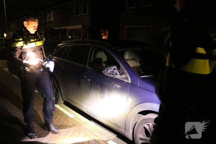 Wederom spiegels van auto's vernield