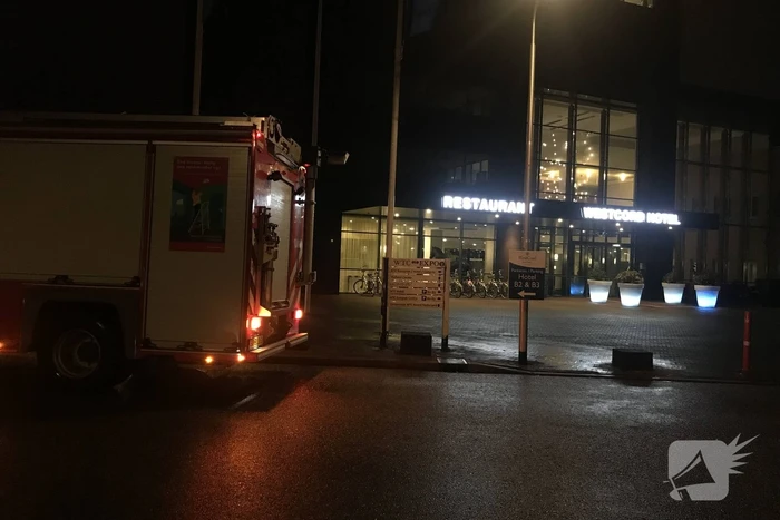 Brandweer onderzoekt brandlucht in WTC hotel