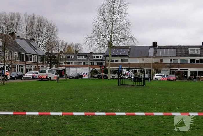 Man (82) overleden door brand in garagebox