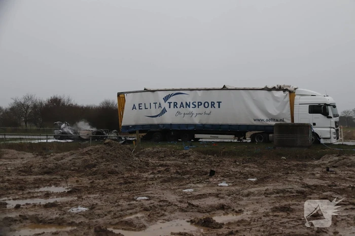 Dode gevonden in uitgebrande auto