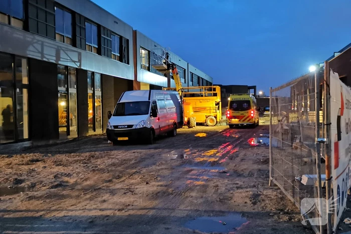 Persoon gewond op bouwplaats