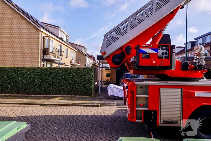 Veel hulpdiensten voor incident in woning