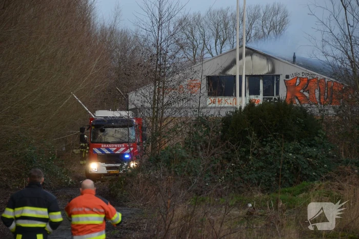 Opnieuw brand in leegstaande loods Schuurmans